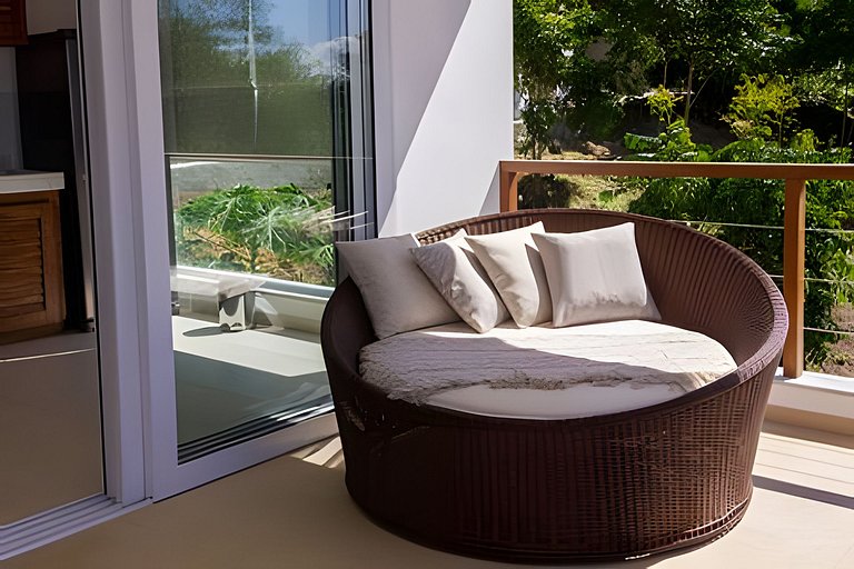 Postal do Farol 20min centro em Condomínio de Luxo