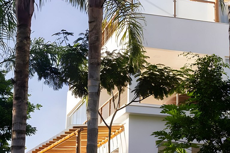 Postal do Farol 20min centro em Condomínio de Luxo