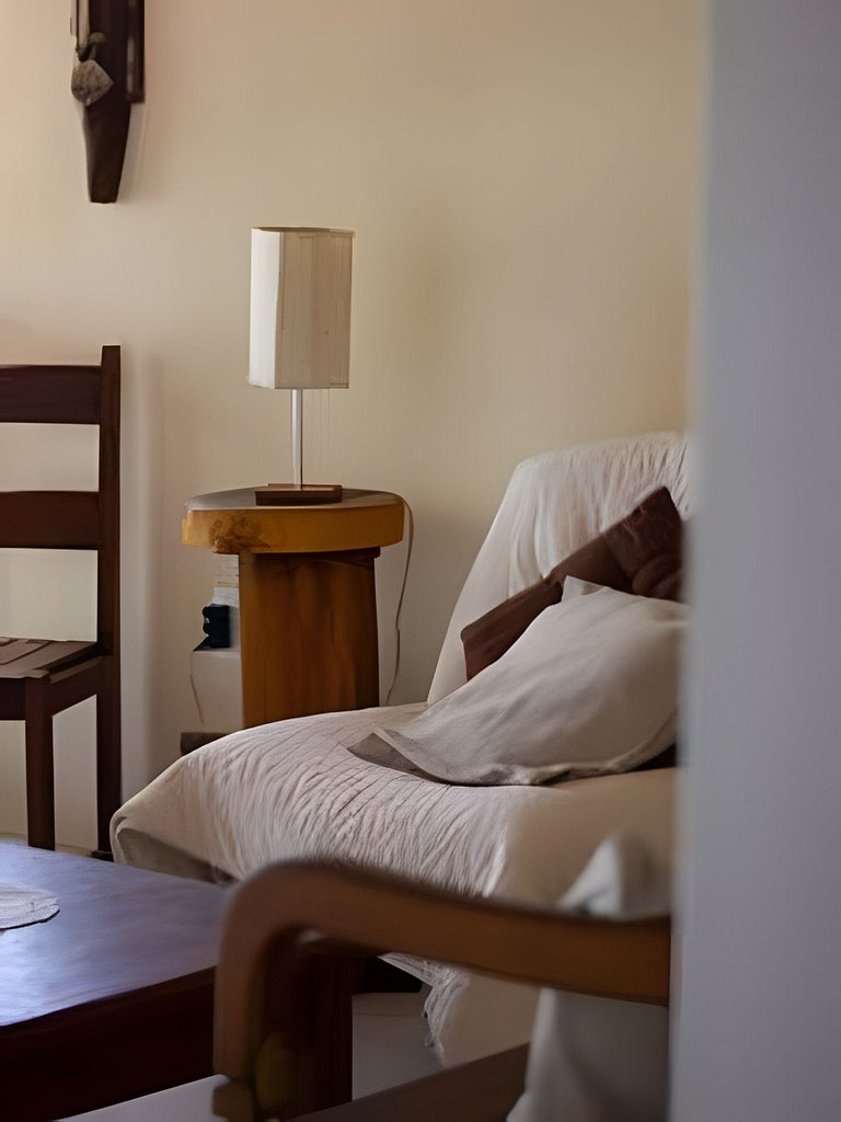 Buda Suites III 2ª Praia c/Tv e Cozinha - s/ vista