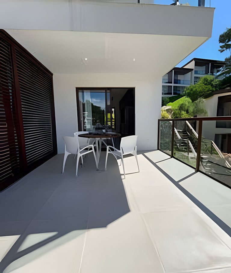 Mar Dá Liberdade 114 Suíte com varanda ampla