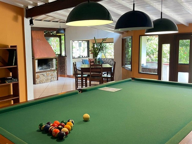 Casa Manga - Mesa de Sinuca e Jardim