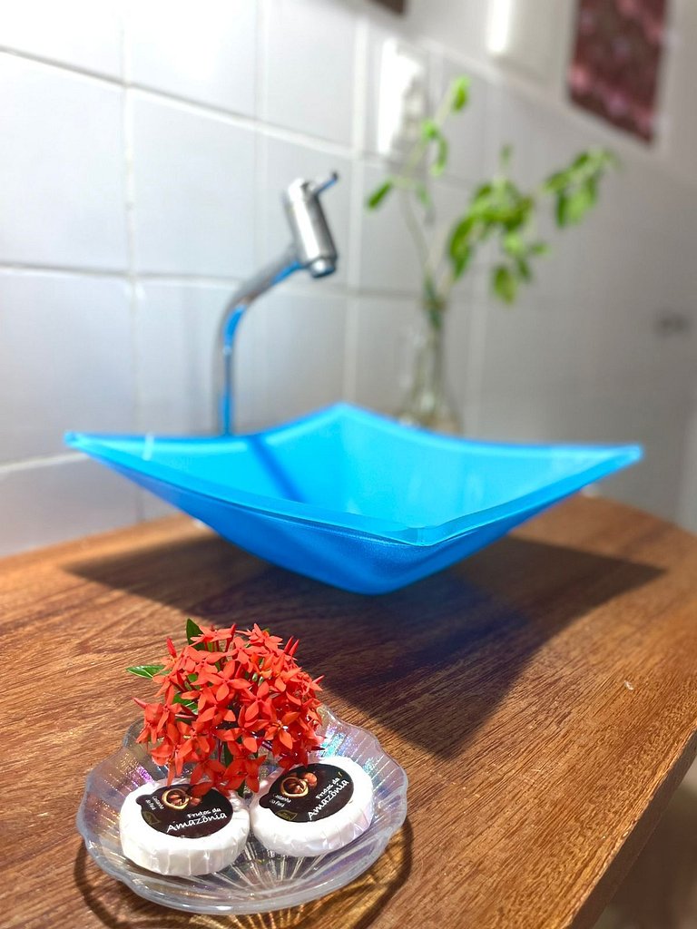 Vila Entreluas 03 - Chalé com terraço e cozinha