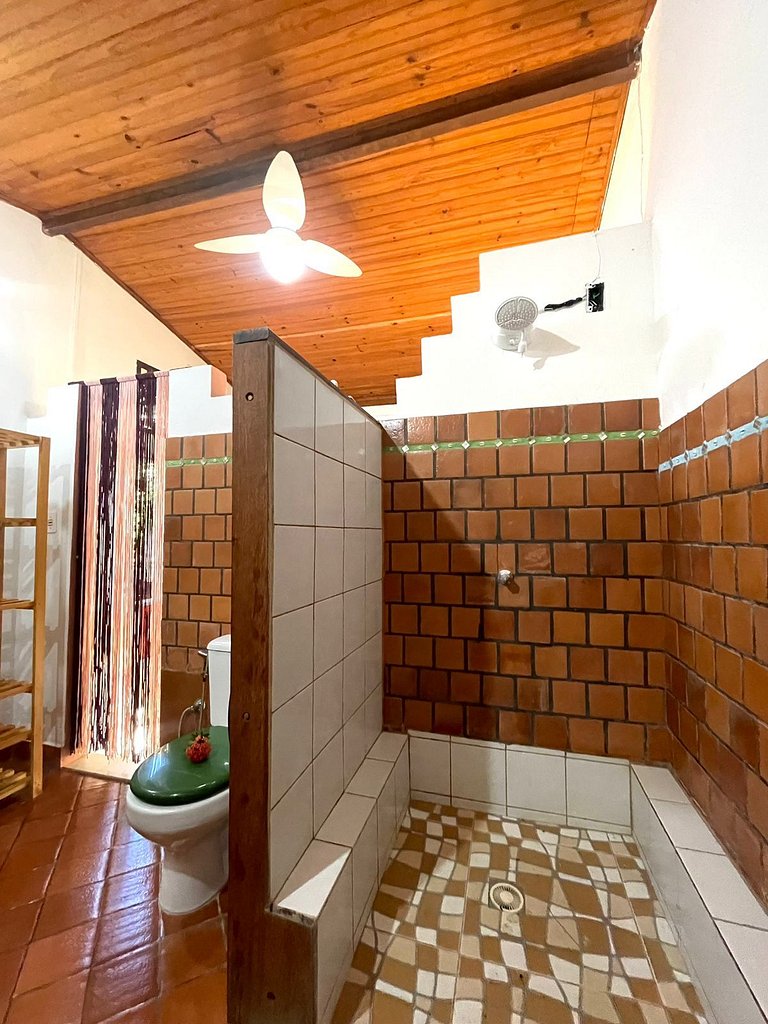 Vila Entreluas 04 - Chalé com cozinha