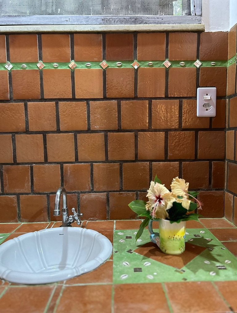 Vila Entreluas 04 - Chalé com cozinha