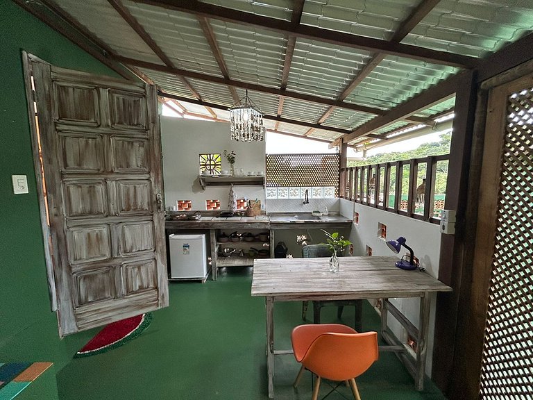 Vila Entreluas 04 - Chalé com cozinha