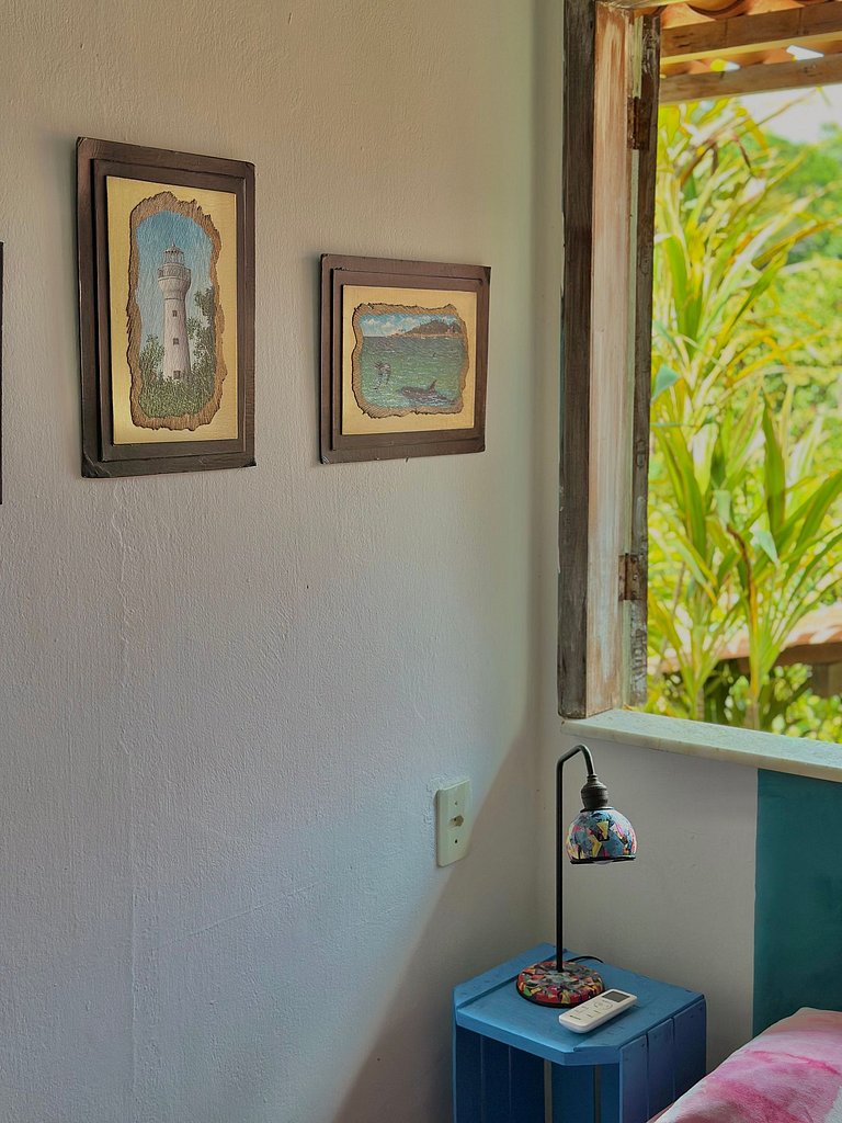Vila Entreluas 03 - Chalé com terraço e cozinha