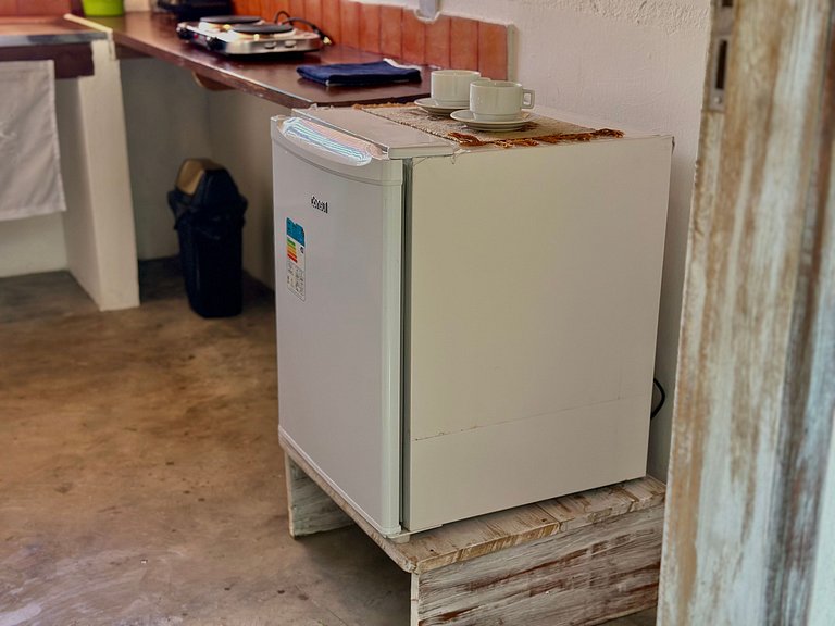Vila Entreluas 03 - Chalé com terraço e cozinha