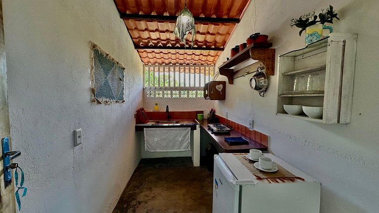 Vila Entreluas 03 - Chalé com terraço e cozinha